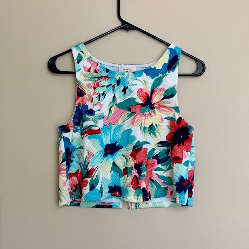 Floral crop top